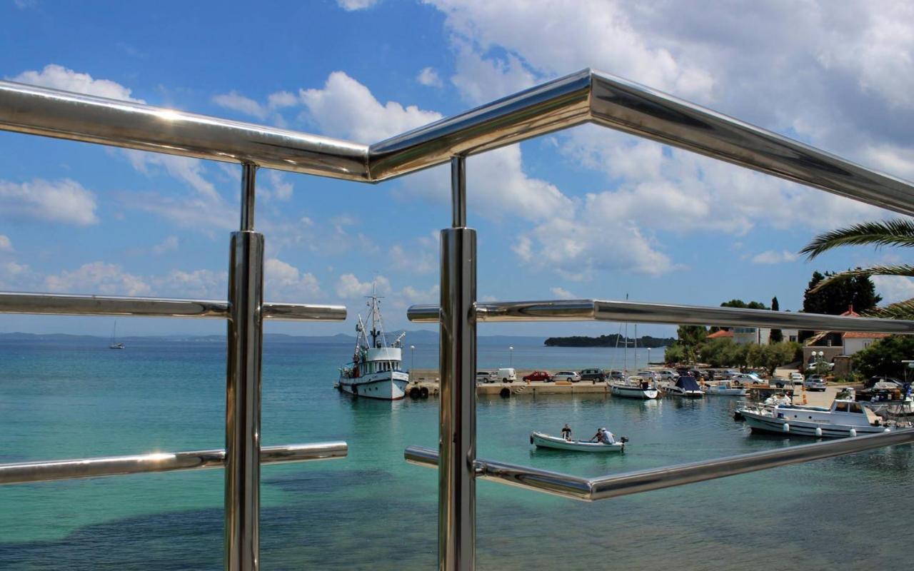 Apartments Sea Reflections Zman Екстер'єр фото