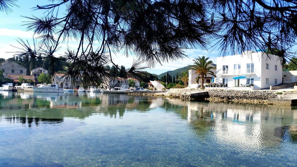 Apartments Sea Reflections Zman Екстер'єр фото